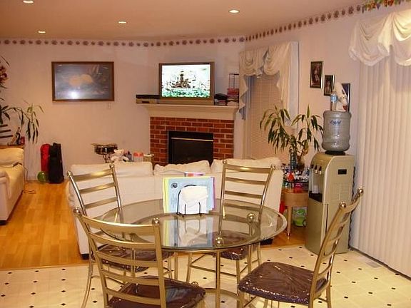 Living Rm