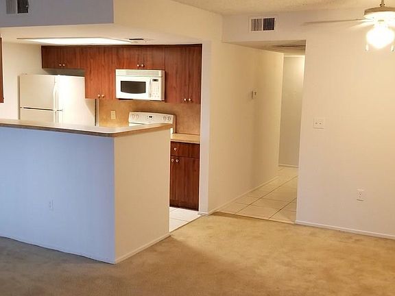 5th image of 3192 Coral Lake Ln