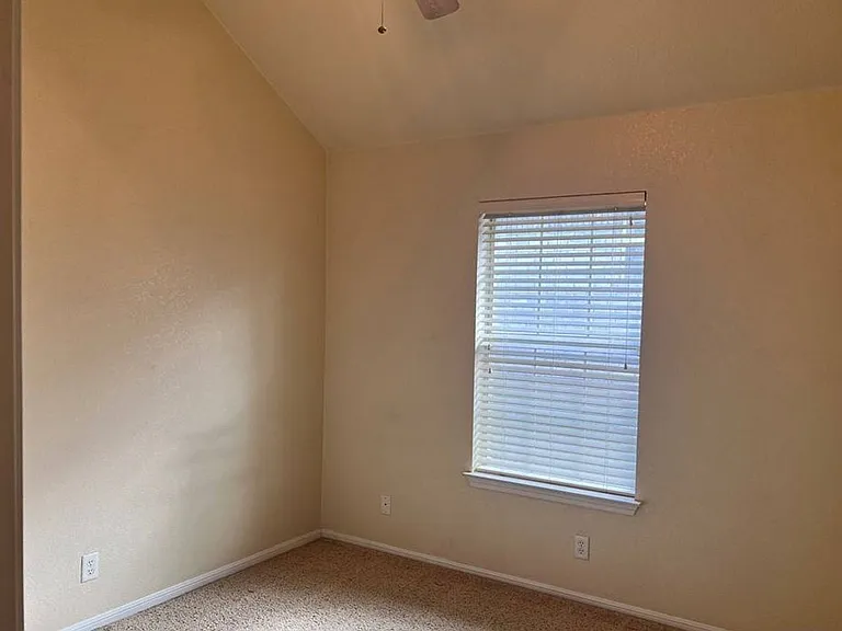 2009 Herald Dr — Photo 10