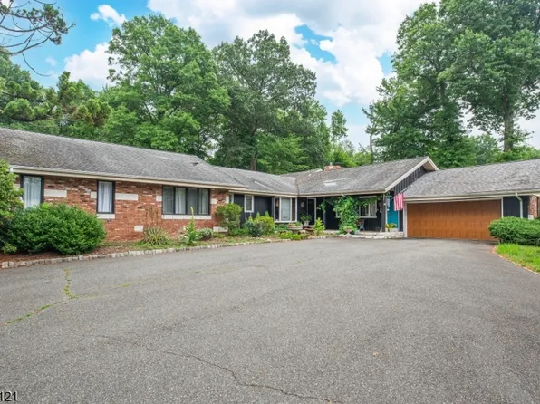 326 Changebridge Rd, Montville Twp., NJ 07058