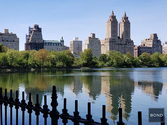 Rented by Bond New York | media 10