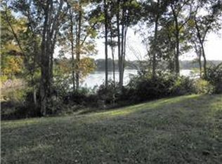 1274 Wavecrest Cir, Gallatin, TN 37066