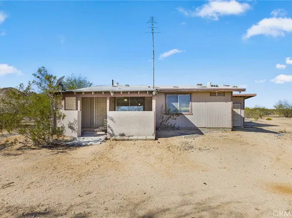 55525 Ornelas Ln, Landers, CA 92285