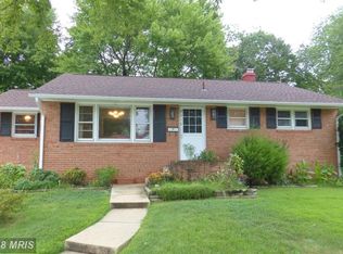 7415 Northrop Rd, Alexandria, VA 22306
