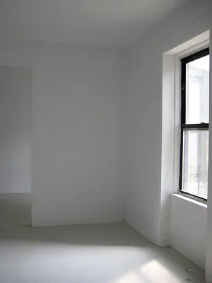 Rented by MCR Realty | media 5