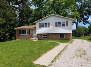 33249 N Lake Shore Dr, Grayslake, IL