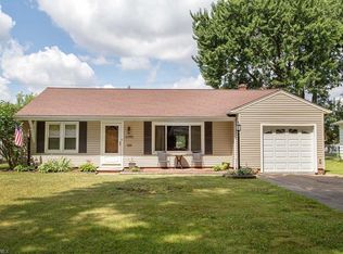 6908 Oakwood Rd, Parma Heights, OH 44130