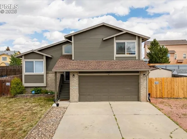1249 Marsh Hawk Dr, Colorado Springs, CO 80911