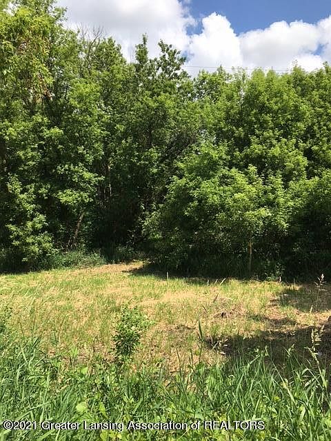 1st image of 4395 E Eaton Hwy