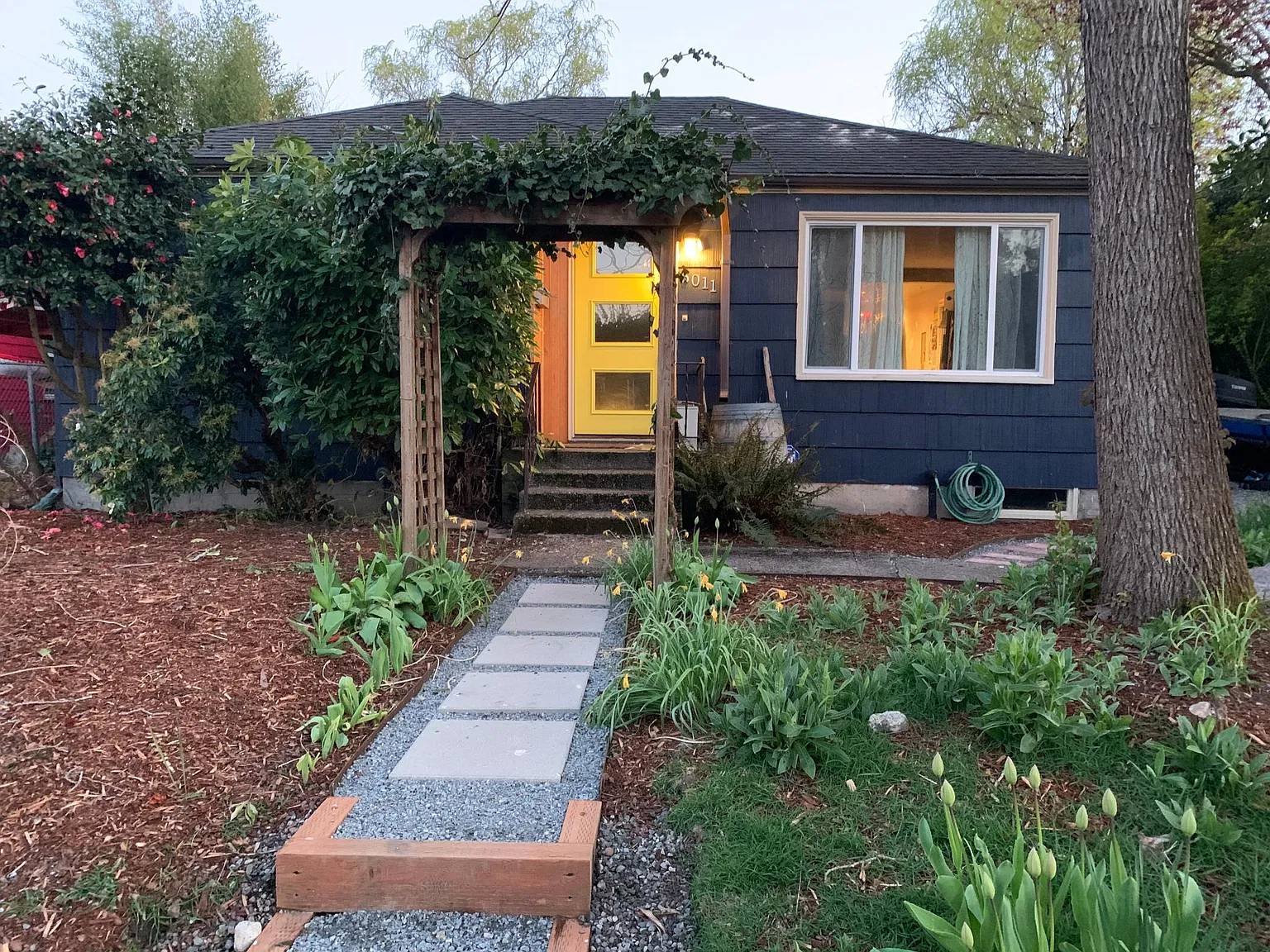 5011 S Brandon St — Photo 1