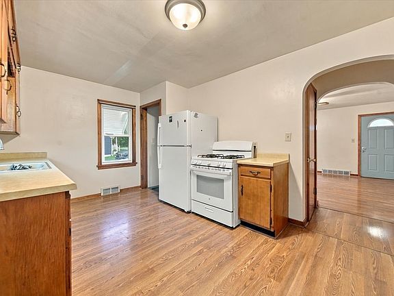 5th image of 1502 Avenue K