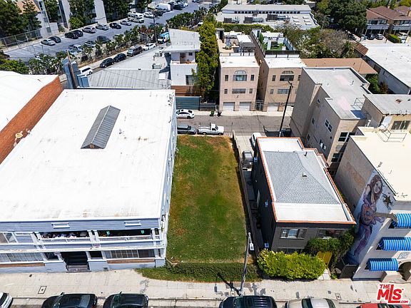 5th image of 1816 Pacific Ave