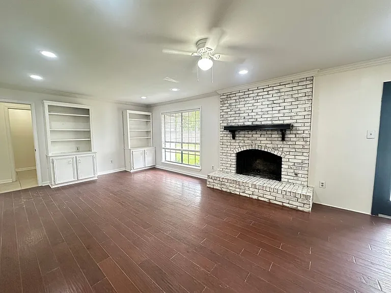522 S Dresden Ct — Photo 4