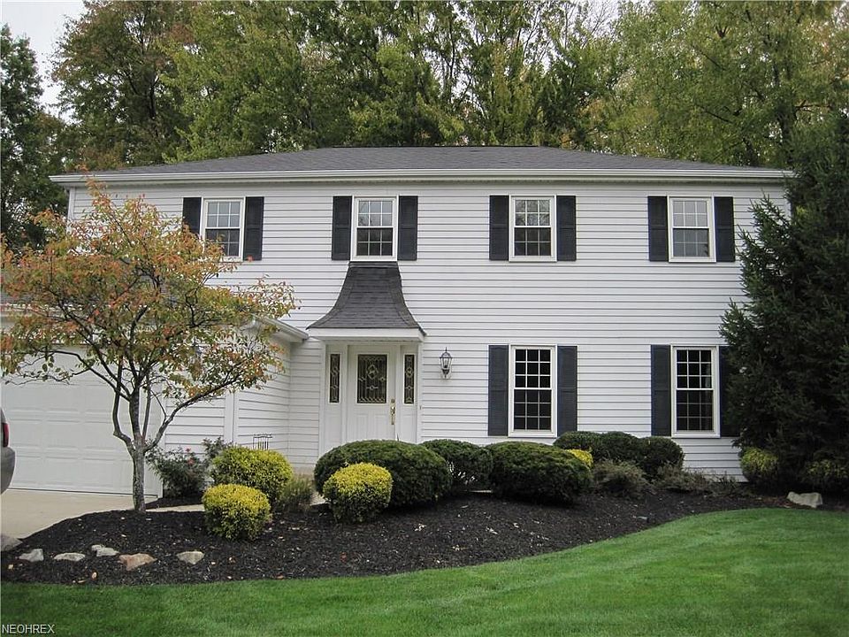 1st image of 4055 Brewster Dr