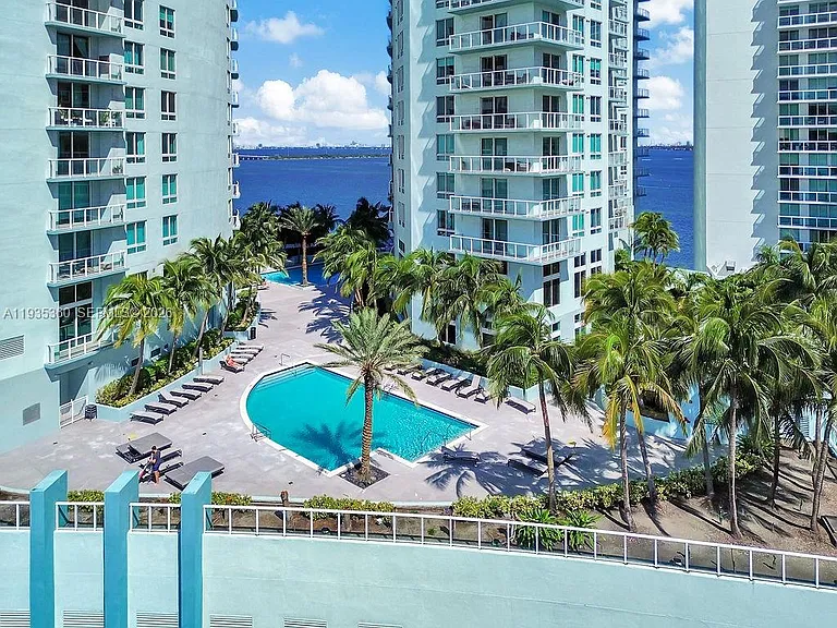 1900 N Bayshore Dr #5103 — Photo 51