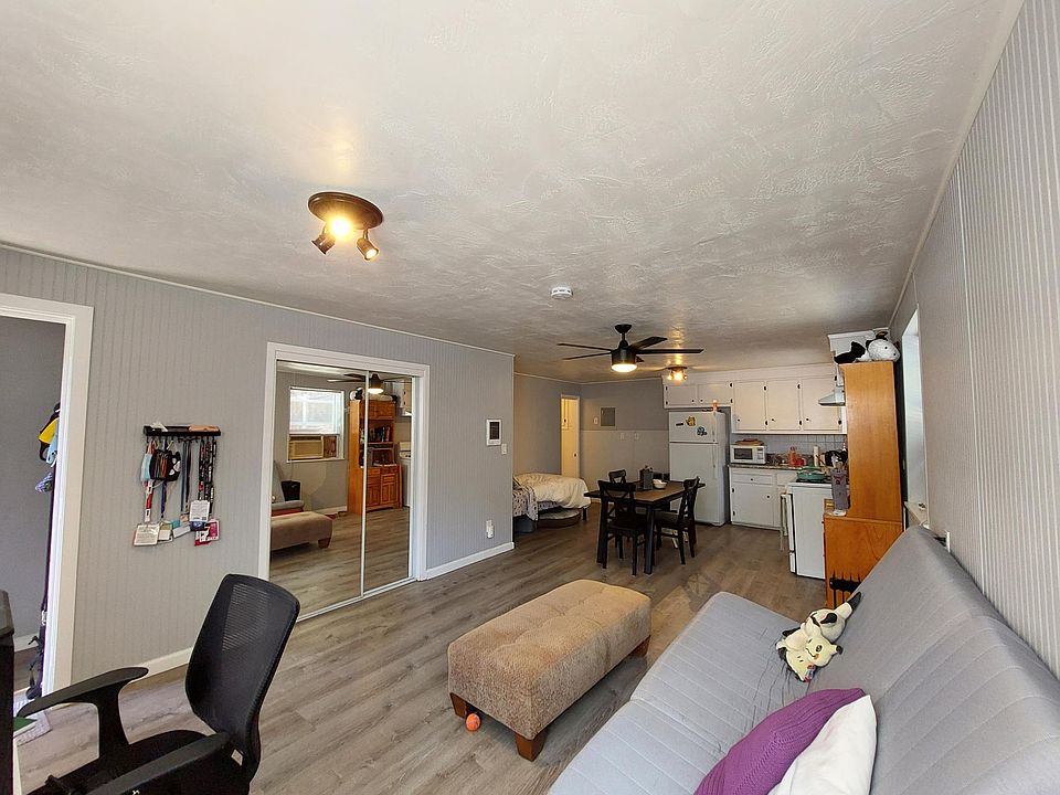 1st image of 3754 Swift Ave #B