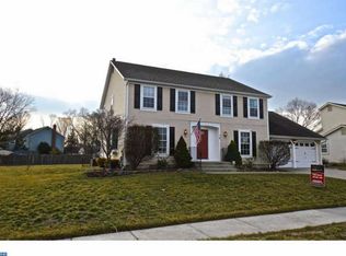3 Juniper Rd, Sewell, NJ 08080