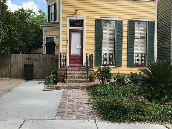 3rd image of 124 S Solomon St