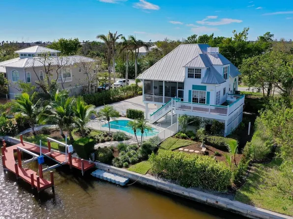 862 Beach Rd, Sanibel, FL 33957