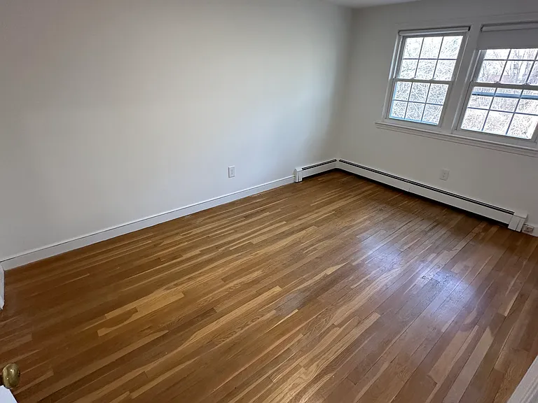 78 Pond St — Photo 9