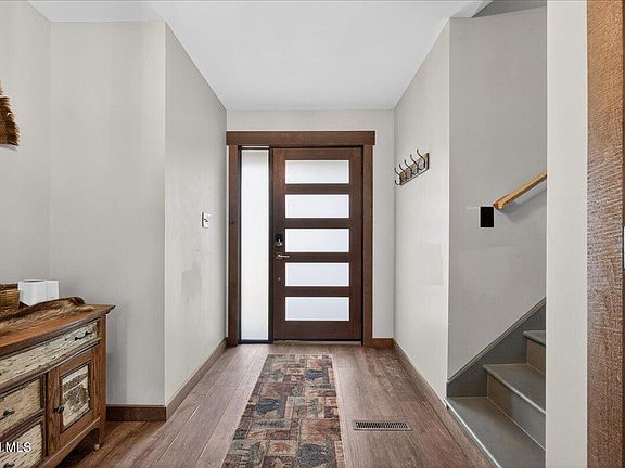 4th image of 751 Corinth Road