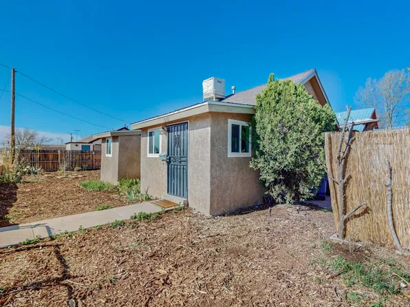 515 9th St SW, Albuquerque, NM 87102