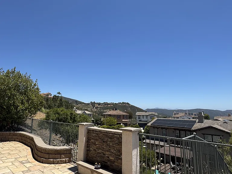 851 Antilla Way — Photo 43