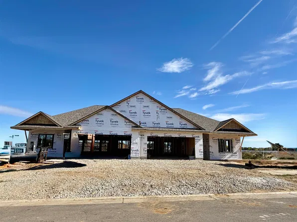 252 NW 3rd Ave, Monroe, WI 53566