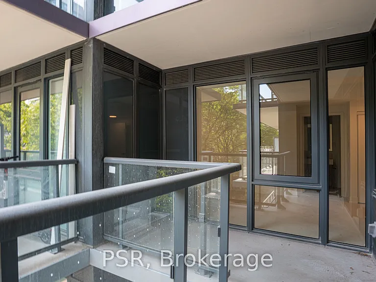 308 Jarvis St #422 — Photo 36