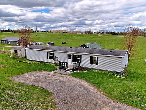 5th image of 16608 Twelve Mile Rd