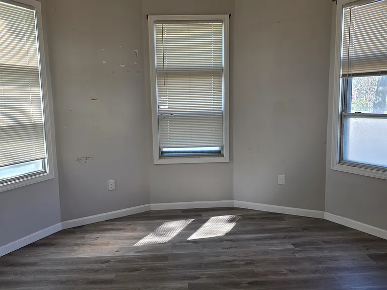 93 Summit St #3 — Photo 6