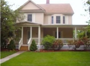 23 Chester St, Nashua, NH 03064