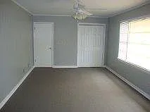 231 Cedar Crst — Photo 7
