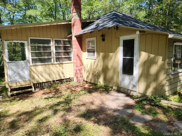 10 Mountain Top Lane, Huguenot, NY 12746