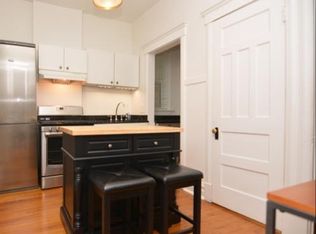 5665 N Ridge Ave, Chicago, IL 60660