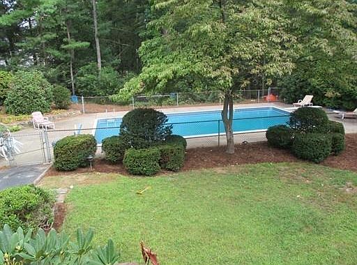 2nd image of 8 Cynthia Rd