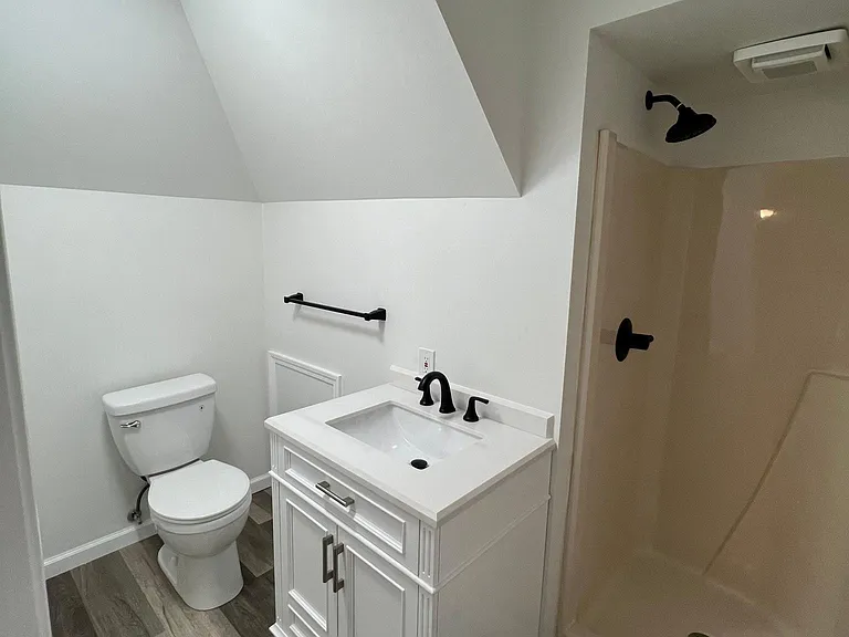 194 Sheridan Ave #3 — Photo 9