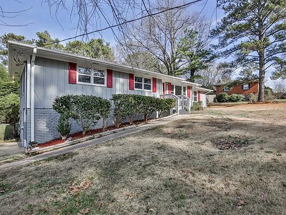 2nd image of 3457 Landrum Dr SE