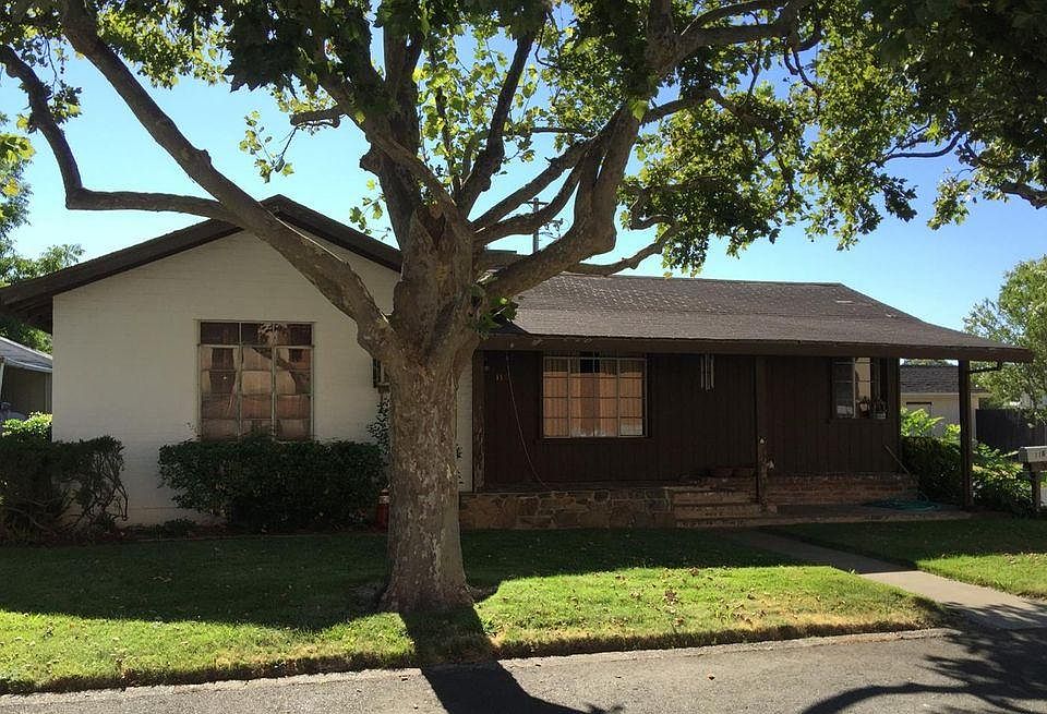 1st image of 218 Manzanita Ave