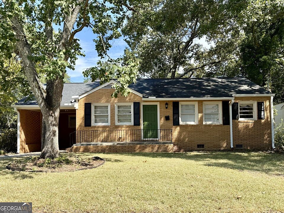 1st image of 210 Oak Haven Ave
