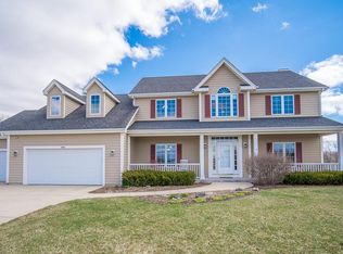 4522 W Alesci Dr, Franklin, WI 53132