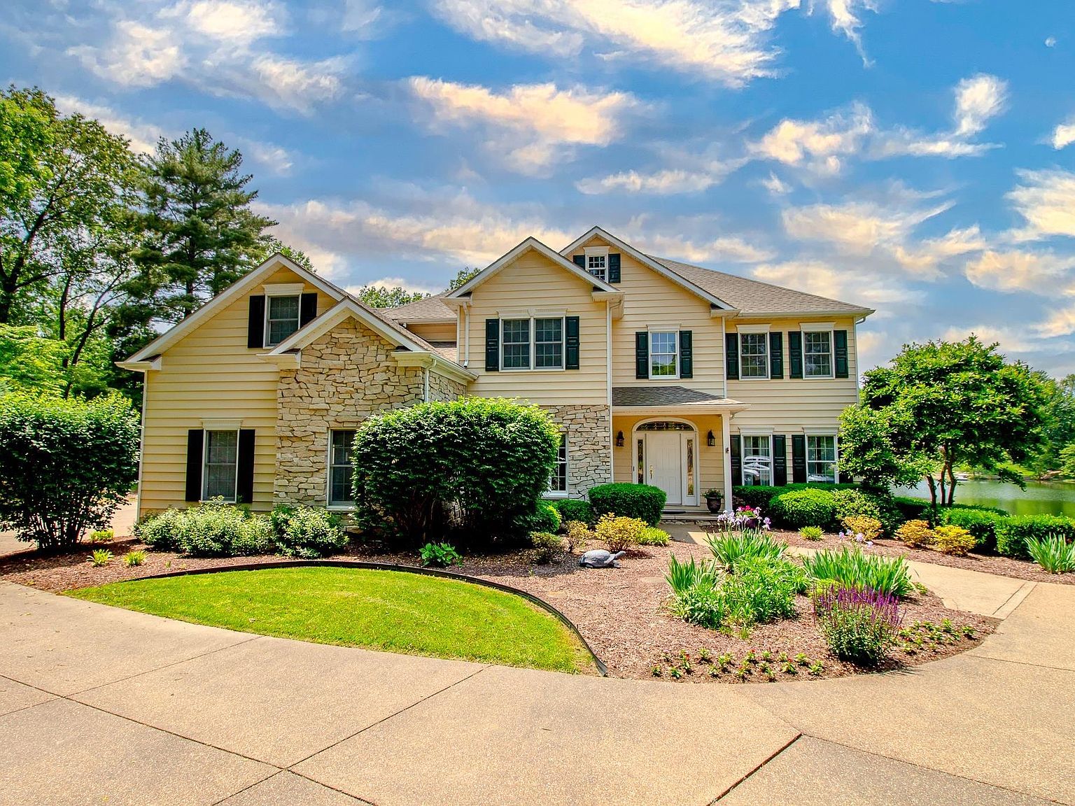 1147 E Boonville New Harmony Rd, Evansville, IN 47725 MLS 202316656