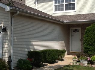 162 Summer Tree Dr, Porter, IN 46304
