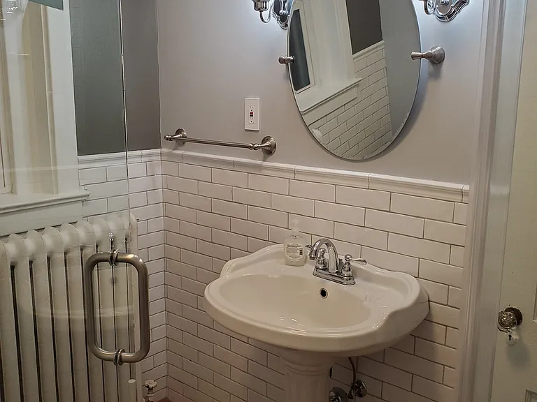 5220 Beeler St — Photo 21