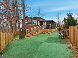 96 Stag Leap Dr, Cleveland, GA