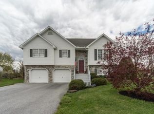 1954 Nolt Rd, Mount Joy, PA 17552