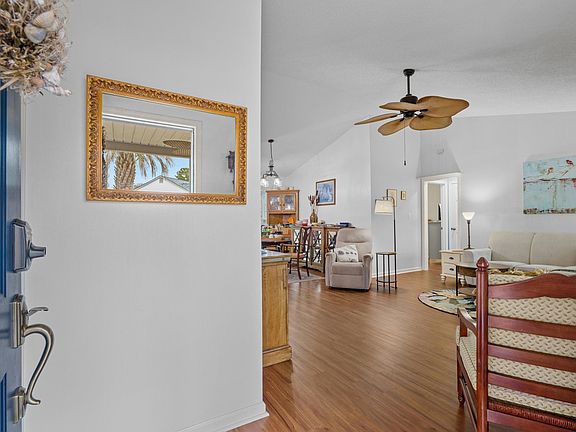 5th image of 1104 Fox Sparrow Dr.