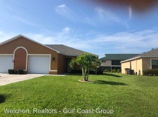 1424 SW 47th Ter, Cape Coral, FL 33914