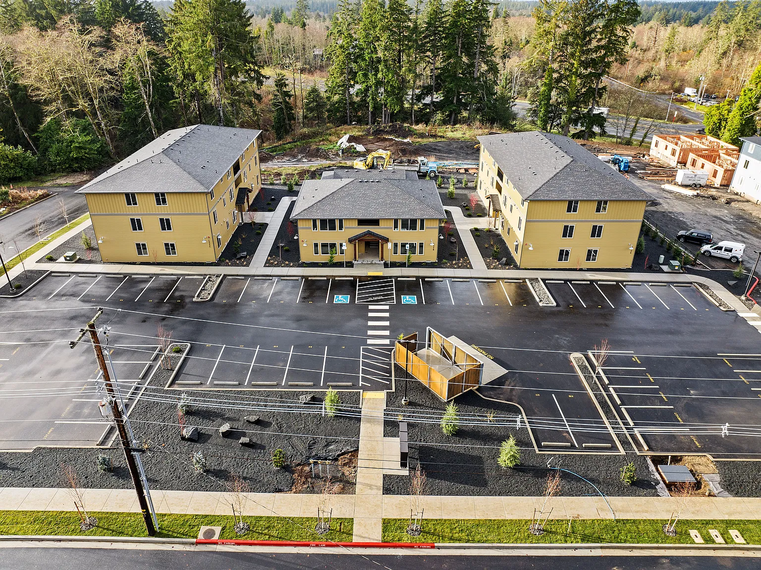 Latitude 46 Apartments — Photo 2