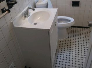 9097 Minock St, Detroit, MI 48228
